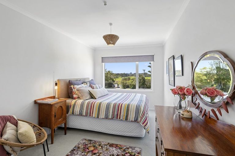 Photo of property in 822 Carrington Road, Hurworth, New Plymouth, 4371