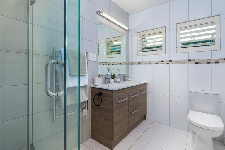 Photo of property in 26 Castor Bay Road, Castor Bay, Auckland, 0620