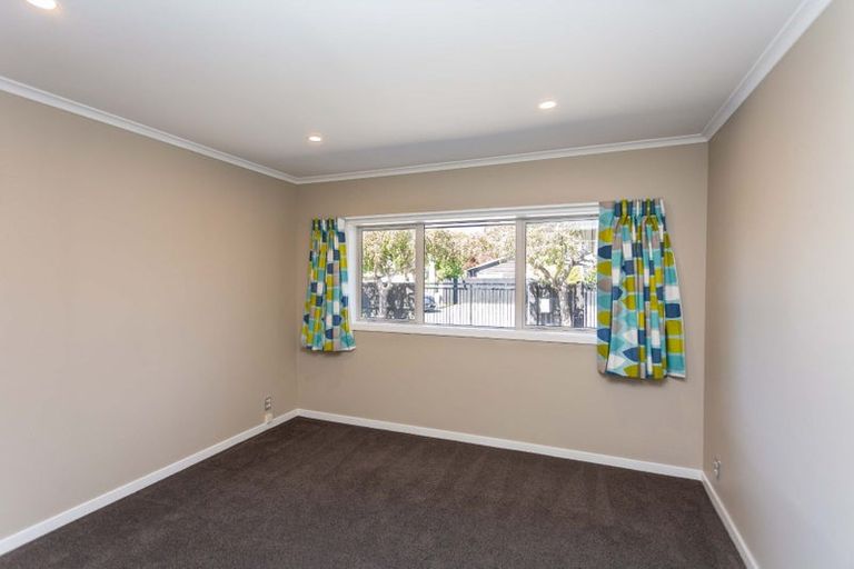 Photo of property in 19 Toorak Avenue, Avonhead, Christchurch, 8042
