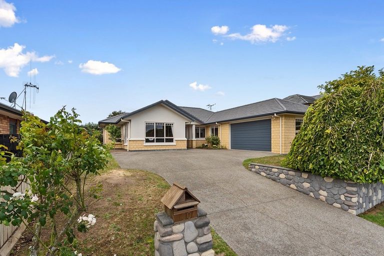 Photo of property in 10 Oldfield Court, Huntington, Hamilton, 3210