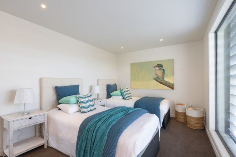 Photo of property in 13 Patiki Place, Omaha, 0986