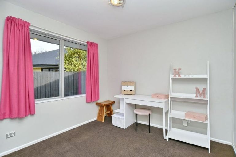 Photo of property in 35a Bayswater Crescent, Bromley, Christchurch, 8062