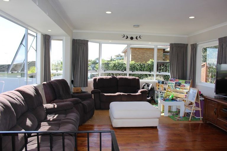 Photo of property in 208 Waikiekie Road, Thames, 3500