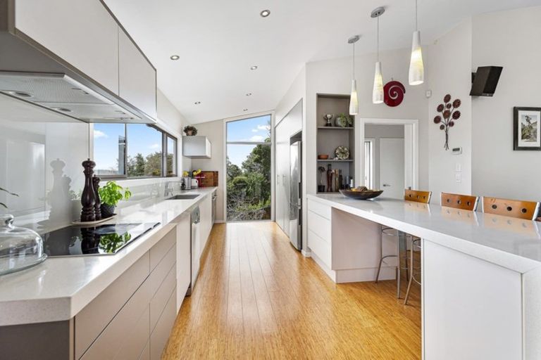 Photo of property in 85e Seatoun Heights Road, Seatoun, Wellington, 6022