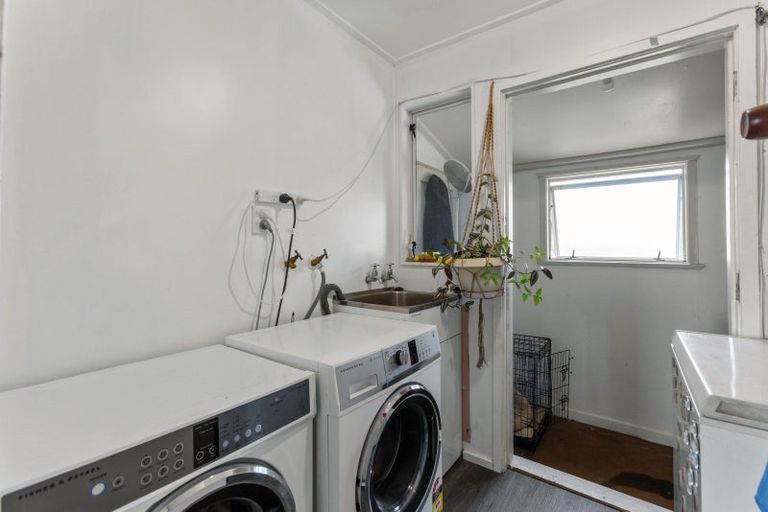 Photo of property in 6 Hall Road, Patearoa, Ranfurly, 9398