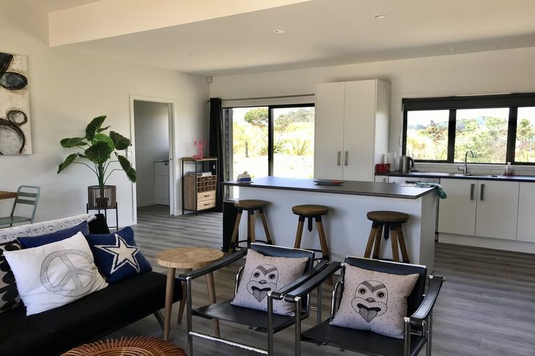 Photo of property in 7 Strathnaver Drive, Waikawa Beach, Manakau, 5573
