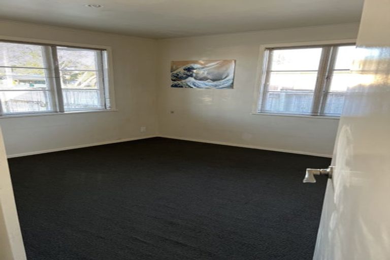 Photo of property in 9 Waterview Road, Favona, Auckland, 2024
