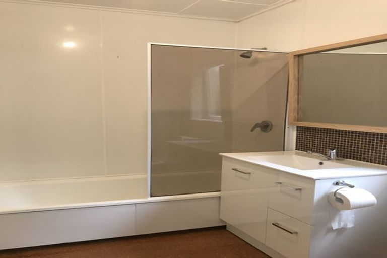 Photo of property in 47 Central Terrace, Kelburn, Wellington, 6012