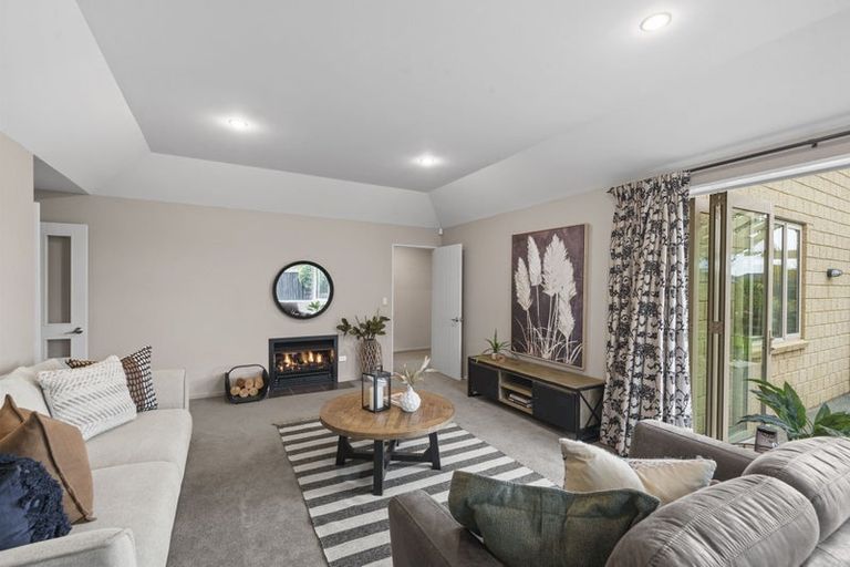 Photo of property in 21 Highpeak Place, Wigram, Christchurch, 8025