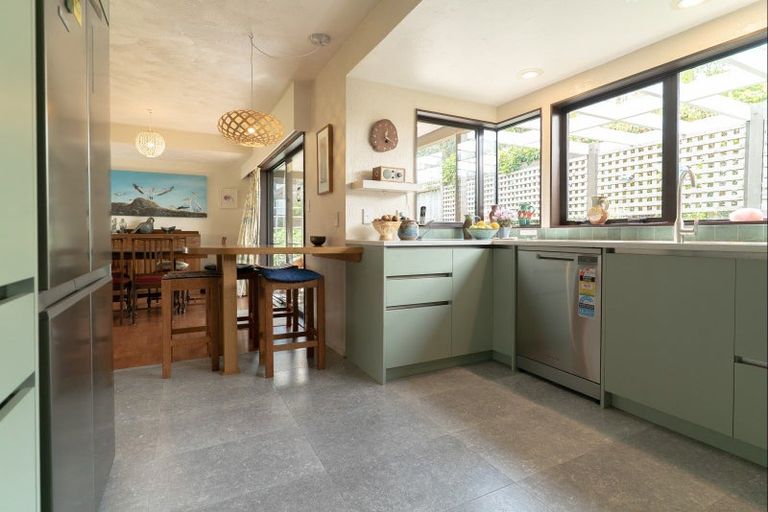 Photo of property in 44 Muritai Crescent, Havelock North, 4130