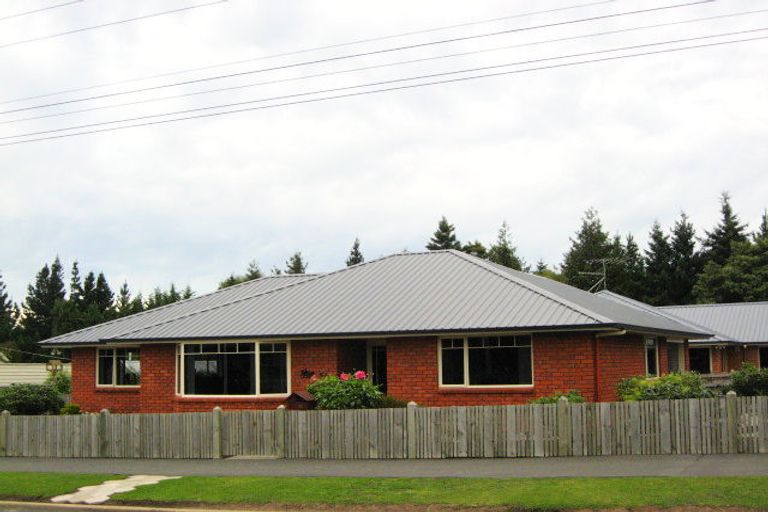 Photo of property in 57a Main Road, Fairfield, Dunedin, 9018