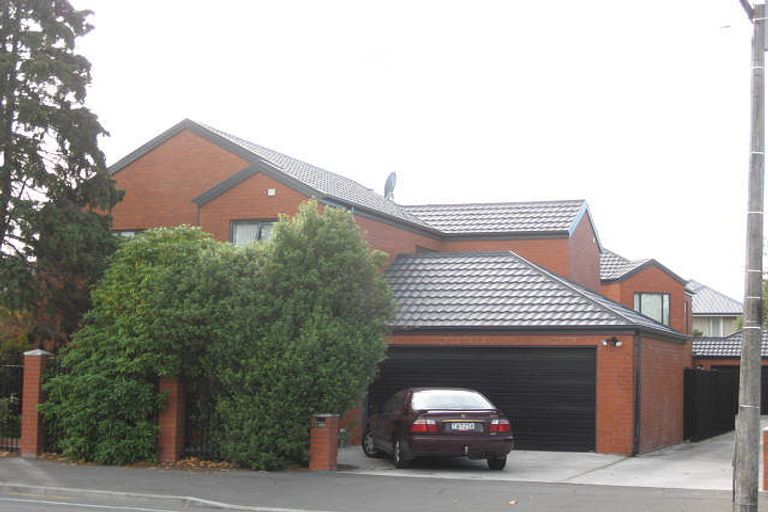 Photo of property in 132 Ilam Road, Ilam, Christchurch, 8041