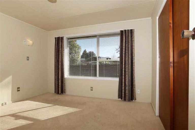 Photo of property in 12b Dalgliesh Avenue, Forest Lake, Hamilton, 3200