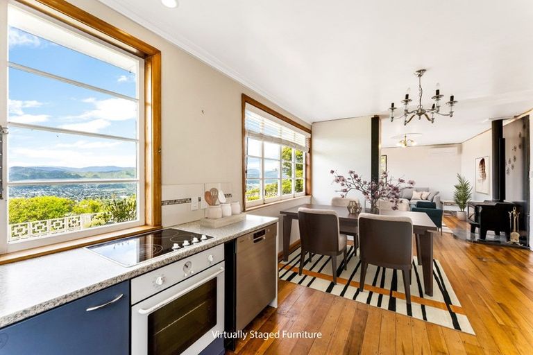 Photo of property in 111 Miromiro Road, Normandale, Lower Hutt, 5010