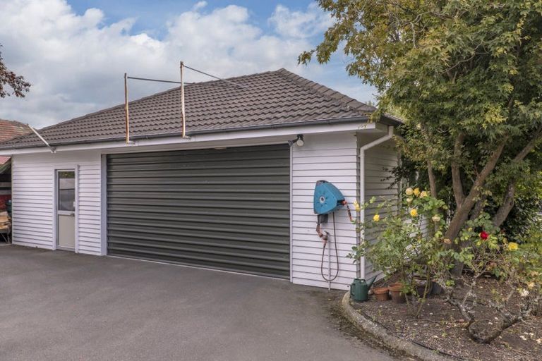 Photo of property in 30 Sawyers Arms Road, Northcote, Christchurch, 8052