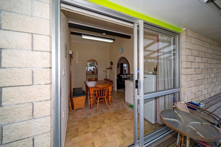 Photo of property in 166 Brecon Road, Stratford, 4332