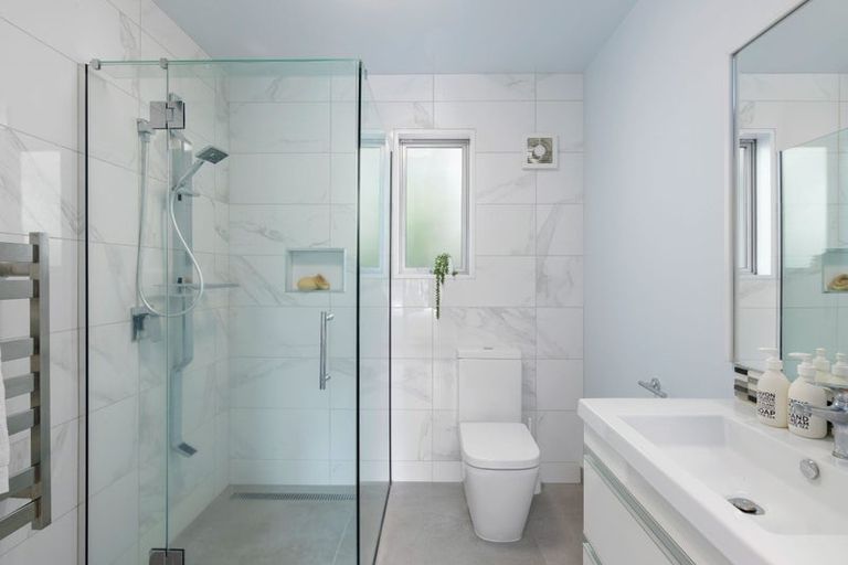 Photo of property in 1/64 Hewitts Road, Merivale, Christchurch, 8014