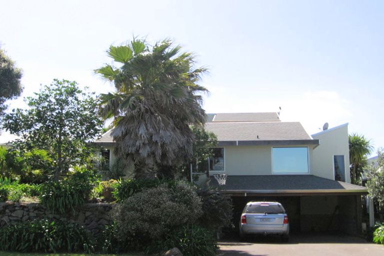 Photo of property in 49 Motiti Road, Papamoa Beach, Papamoa, 3118