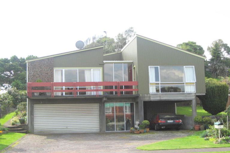 Photo of property in 4 Wesley Avenue, Frankleigh Park, New Plymouth, 4310