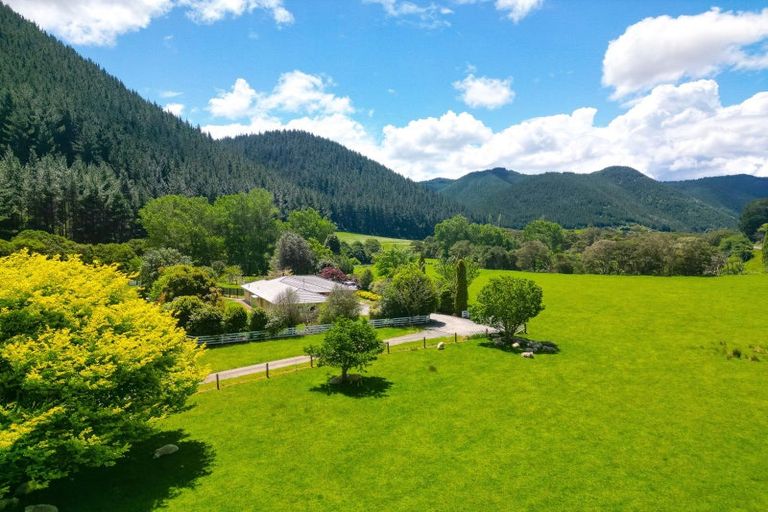 Photo of property in 1161 State Highway 4, Parikino, Whanganui, 4573