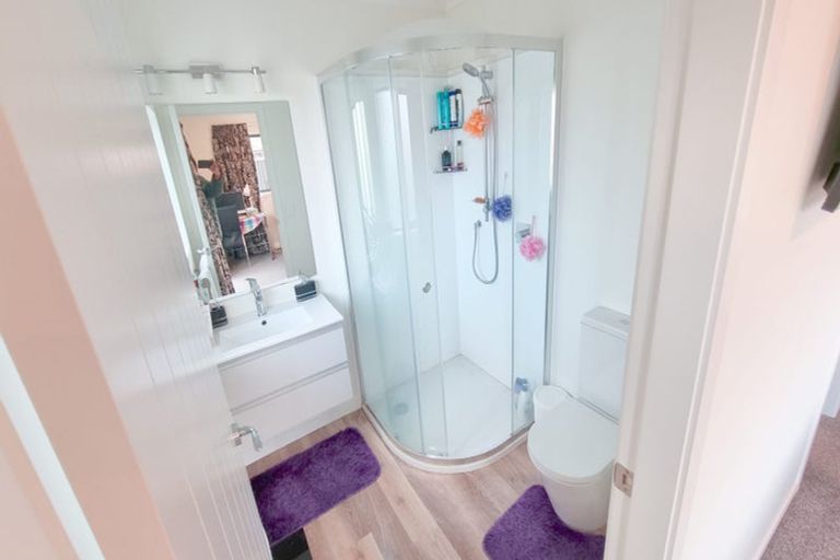 Photo of property in 13 Filmer Crescent, Wallaceville, Upper Hutt, 5018