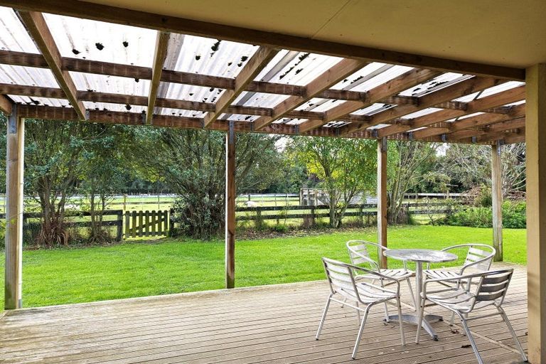 Photo of property in 222 Bruce Road, Levin, 5510