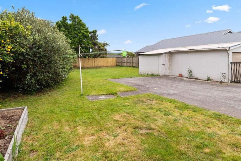 Photo of property in 6 Kahu Street, Utuhina, Rotorua, 3015
