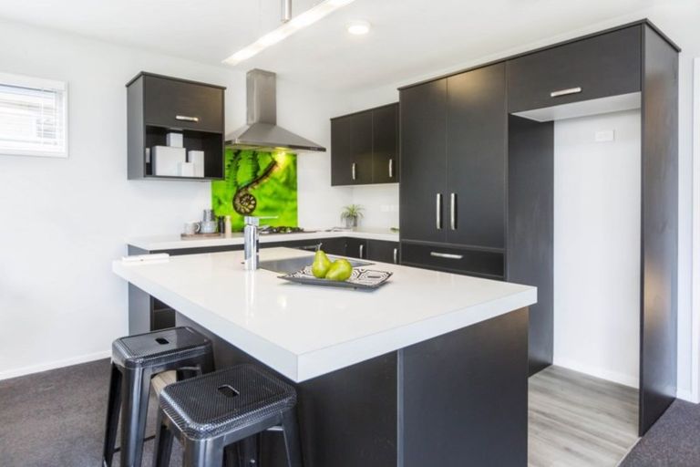 Photo of property in 37 Hildreth Street, Trentham, Upper Hutt, 5018