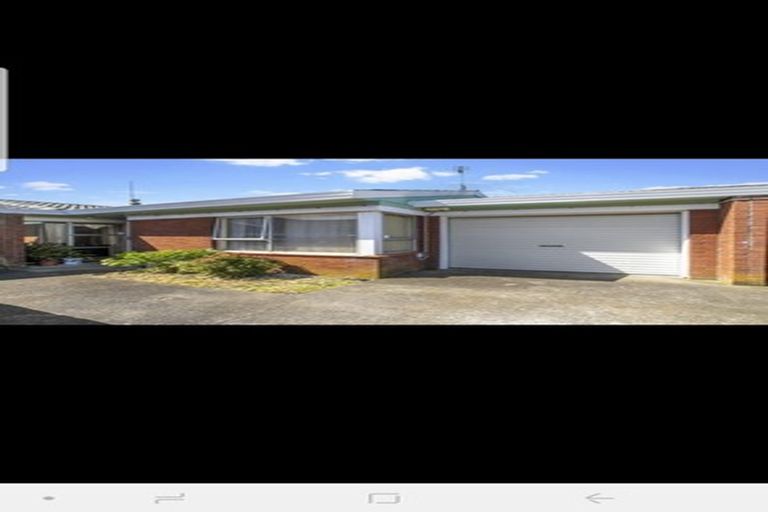 Photo of property in 4/96 Tui Road, Papatoetoe, Auckland, 2025