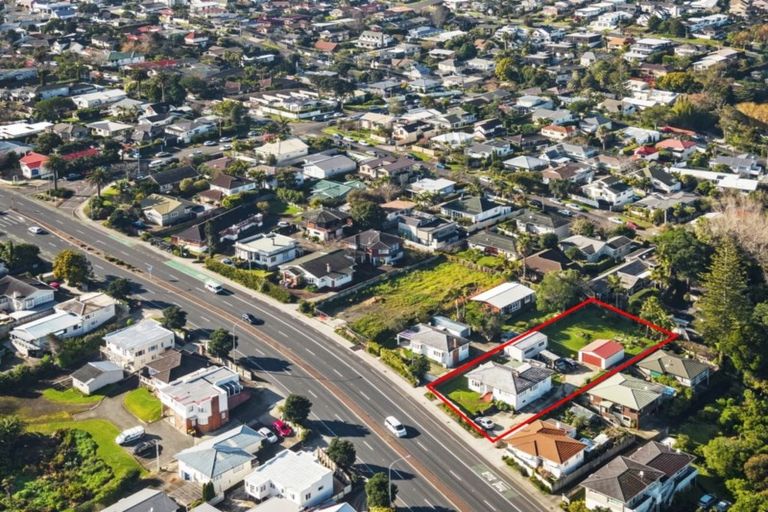 Photo of property in 38 Esmonde Road, Takapuna, Auckland, 0622