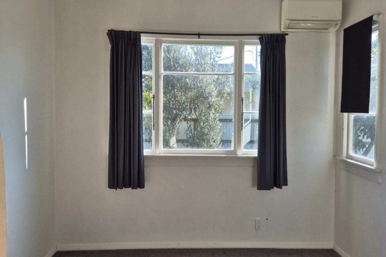 Photo of property in 501 Grove Road, Mayfair, Hastings, 4122