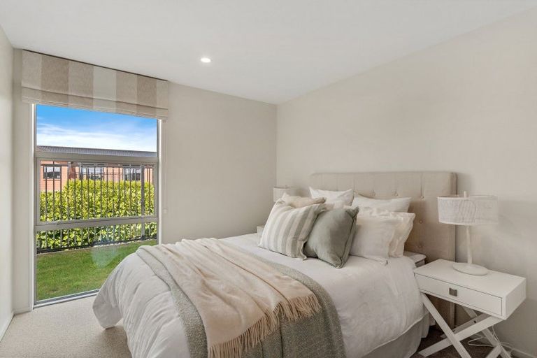 Photo of property in 13 Finstock Way, Rolleston, 7614