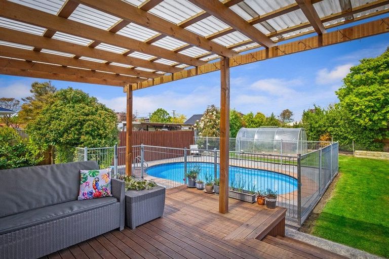 Photo of property in 52 Farrington Avenue, Bishopdale, Christchurch, 8053