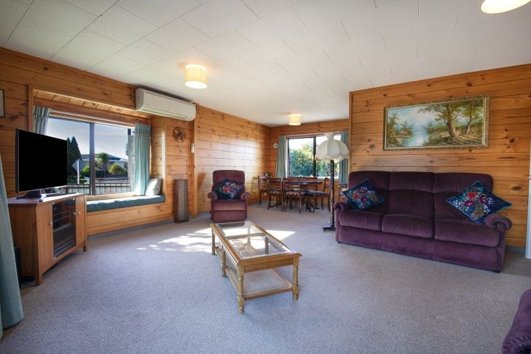 Photo of property in 5 Ted Harpur Place, Onekawa, Napier, 4110