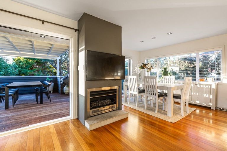 Photo of property in 36 Kawerau Avenue, Devonport, Auckland, 0624