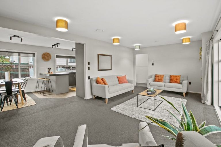 Photo of property in 9 Thames Street, Welbourn, New Plymouth, 4310