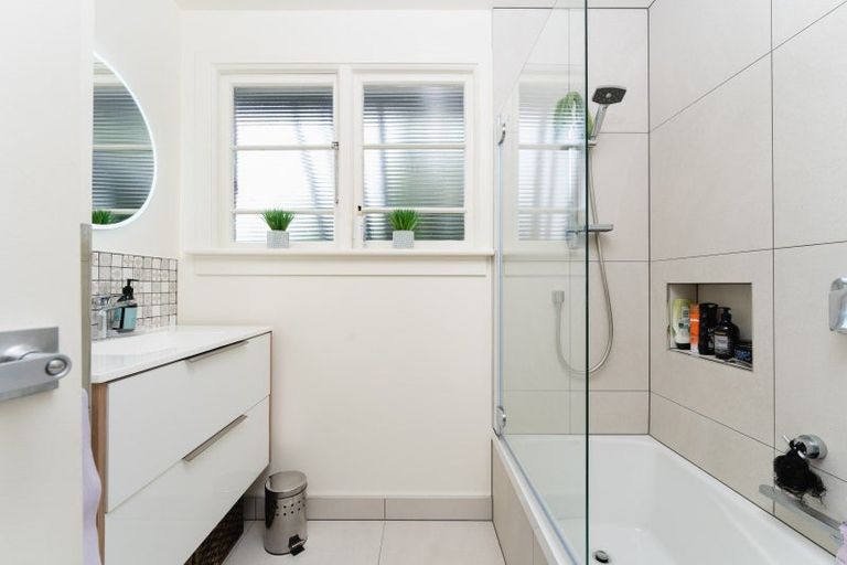 Photo of property in 45 Easther Crescent, Kew, Dunedin, 9012