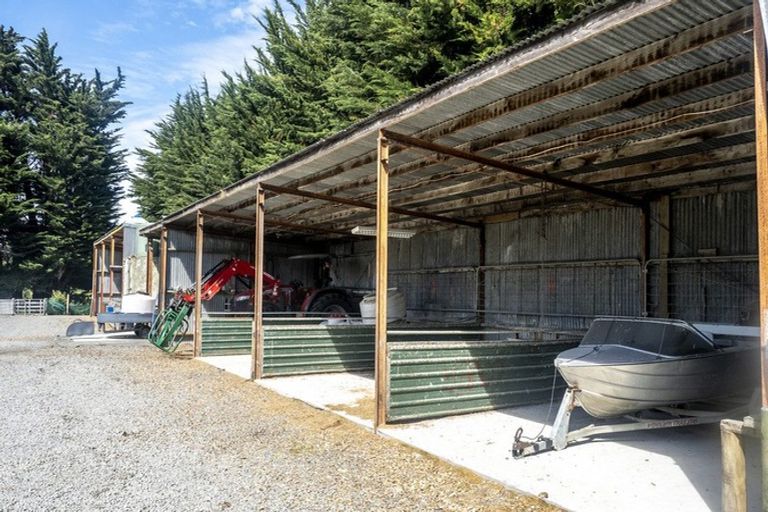 Photo of property in 255 No 1 Line, Tauwharenikau, Tauherenikau, 5771