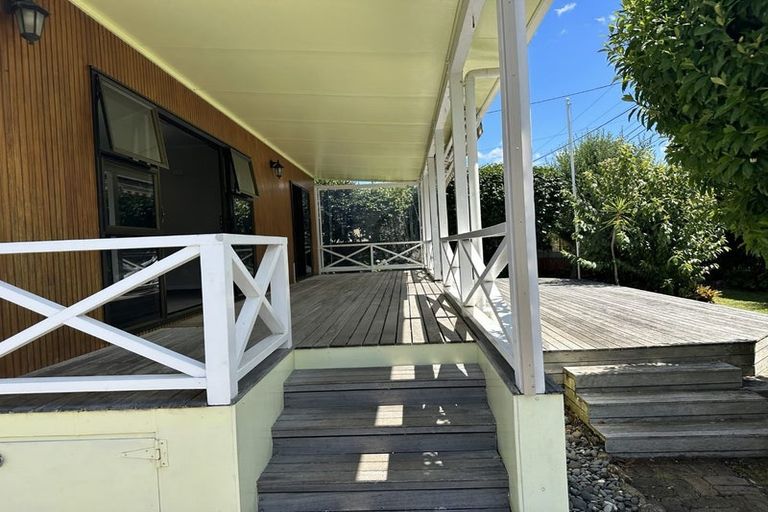 Photo of property in 10 Kopipi Crescent, Ngunguru, Whangarei, 0173