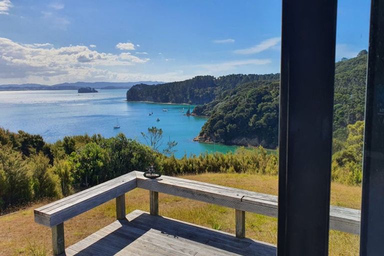 Photo of property in 11 Edith Ridge Road, Kawau Island, 0920