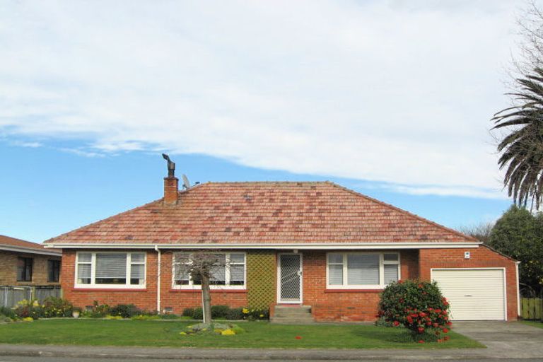 Photo of property in 10 Mill Road, Clive, 4102