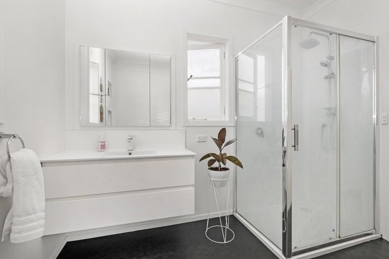 Photo of property in 9 Ridout Street, Maeroa, Hamilton, 3200