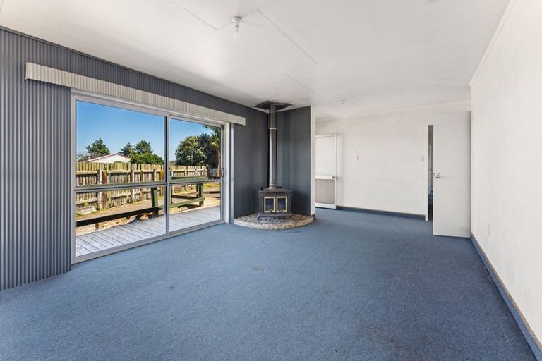 Photo of property in 27 Heather Street, Levin, 5510