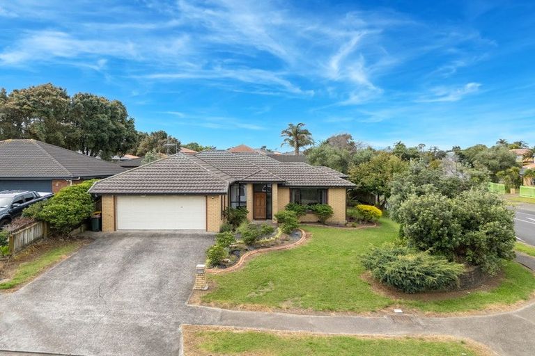 Photo of property in 25 Peninsula Road, Mangere, Auckland, 2022