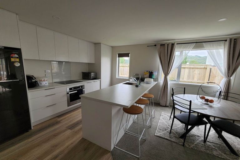 Photo of property in 7 Mcgrath Way, Taita, Lower Hutt, 5011