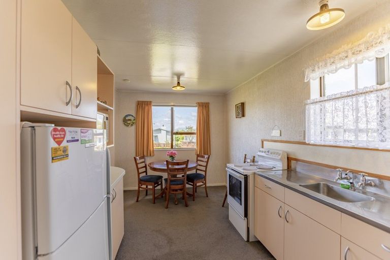 Photo of property in 28 Mclean Terrace, Waipukurau, 4200