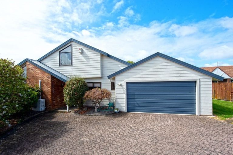 Photo of property in 14 Halyard Close, Flagstaff, Hamilton, 3210