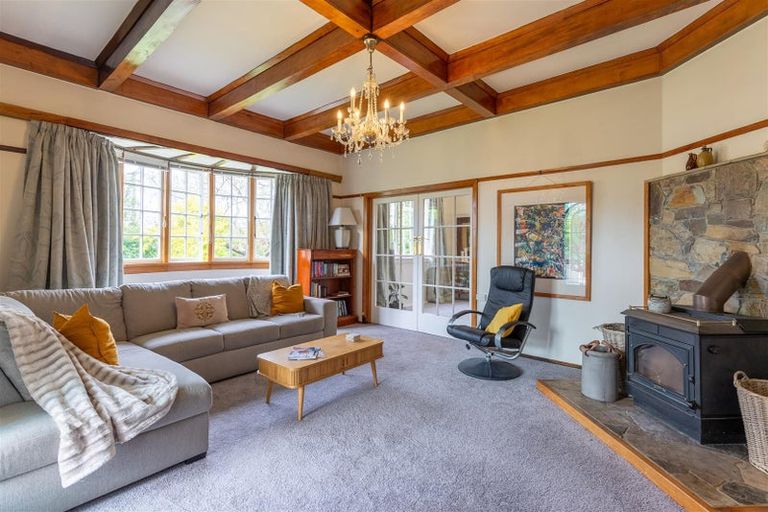 Photo of property in 17 Rhodes Street, Waimate, 7924