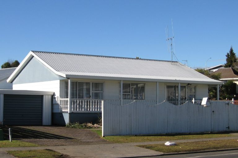 Photo of property in 6 Hyde Avenue, Nawton, Hamilton, 3200