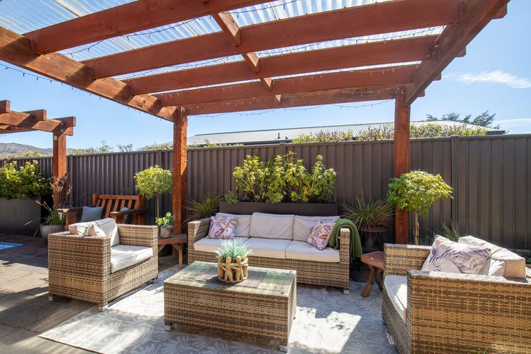 Photo of property in 23 Albert Drive, Clyde, 9330